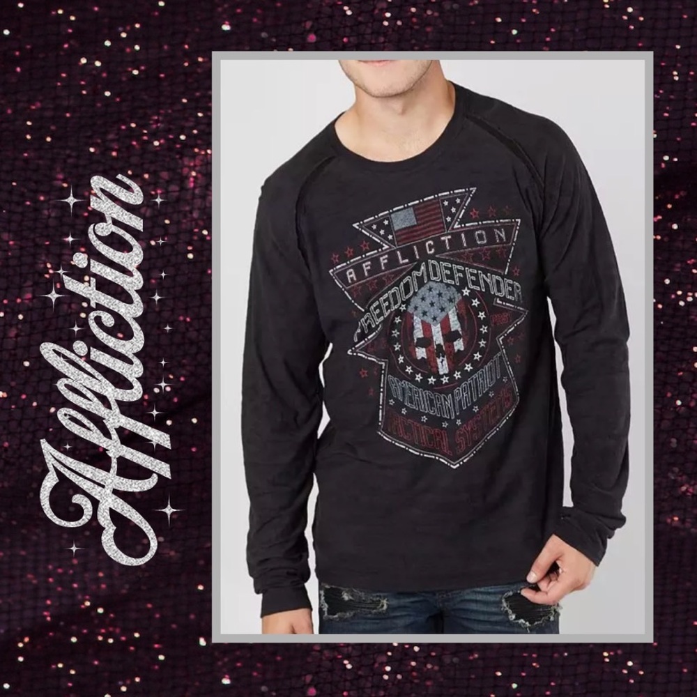 Affliction Freedom Defender Camo Tee.   XL